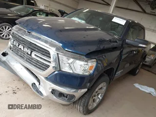 2019 Ram 1500 Big Horn z VIN 1C6SRFFT5KN762580, wystawiony jako IAAI lot #41858654 z przebiegiem 57 801 mil mil oraz . Historia ofert i sprzedaży dostępna na DreamBid. Obrazek 19.