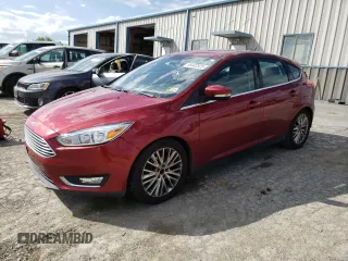 2015 Ford Focus Titanium с VIN 1FADP3N29FL215818, выставлен на аукционе Copart как лот 55442525 с пробегом 128 887 миль миль и Списание • Salvage title. История ставок и продаж доступна на DreamBid. Изображение 1.
