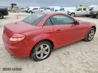 2007 Mercedes-Benz SLK-Class 3.0L with VIN WDBWK54F97F140571, listed as a Copart auction lot 46178715 with 204,397 mi miles and Salvage Title. Bid and sale history available at carsss.com. Image 3.