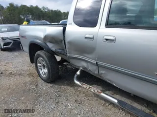 2002 Toyota Tundra SR5 with VIN 5TBRT34132S303771, listed as a IAAI auction lot 41633862 with 162,395 mi miles. Bid and sale history available at carsss.com. Image 12.
