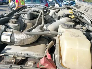 2016 Ford F-250 Lariat z VIN 1FT7W2BT1GEB37798, wystawiony jako IAAI lot #43381914 z przebiegiem 302 989 mil mil oraz . Historia ofert i sprzedaży dostępna na DreamBid. Obrazek 21.