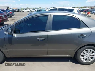 2013 Kia Forte EX with VIN KNAFU4A27D5724120, listed as a IAAI auction lot 42153084 with 154,860 mi miles. Bid and sale history available at carsss.com. Image 15.