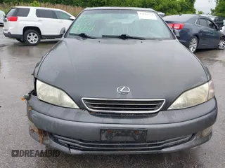 2000 Lexus ES 300 with VIN JT8BF28G7Y5091527, listed as a IAAI auction lot 42293721 with Not provided miles and . Bid and sale history available at DreamBid. Image 6.