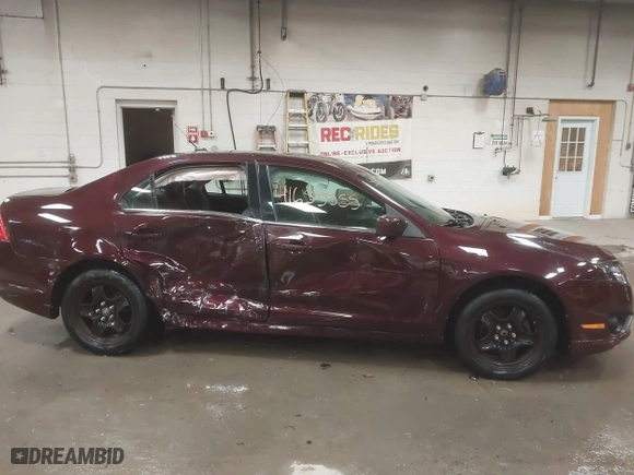 2011 Ford Fusion SE with VIN 3FAHP0HA0BR100216, listed as a IAAI auction lot 41655555 with 55,002 mi miles. Bid and sale history available at carsss.com. Image 13.