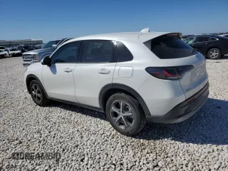 2025 Honda HR-V EX-L z VIN 3CZRZ1H77SM730034, wystawiony jako Copart lot #46730005 z przebiegiem 2644 mil mil oraz Szkody całkowita. Historia ofert i sprzedaży dostępna na DreamBid. Obrazek 2.
