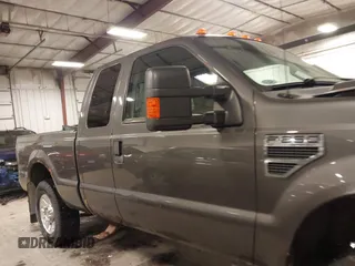 2008 Ford F-250 XL с VIN 1FTSX21568EC86400, выставлен на аукционе IAAI как лот 41674850 с пробегом 104 355 миль миль и . История ставок и продаж доступна на DreamBid. Изображение 14.