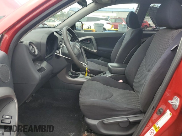 2006 Toyota RAV4 Sport with VIN JTMZD32V865014486, listed as a Copart auction lot 64574585 with 136,471 mi miles and Clean title. Bid and sale history available at DreamBid. Image 7.