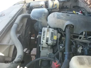 2006 Chevrolet Silverado 1500 LT1 с VIN 1GCEC19Z06Z213491, выставлен на аукционе IAAI как лот 43256296 с пробегом 378 360 миль миль и . История ставок и продаж доступна на DreamBid. Изображение 12.