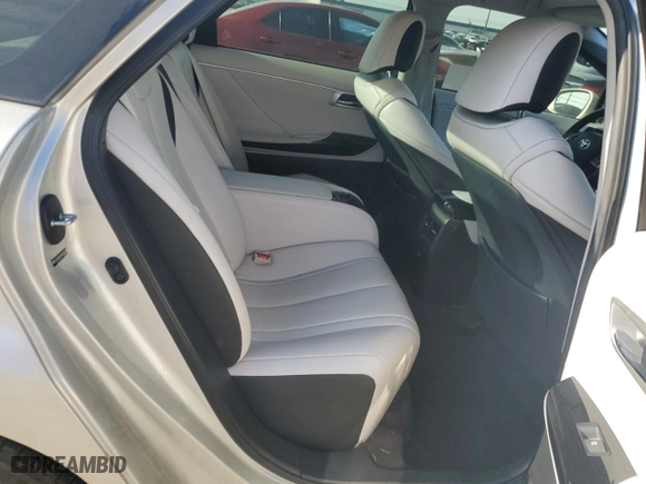 2019 Toyota Mirai with VIN JTDBVRBDXKA006805, listed as a Copart auction lot 82049143 with 46,927 mi miles. Bid and sale history available at carsss.com. Image 11.