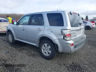 2008 Mercury Mariner with VIN 4M2CU91178KJ17114, listed as a IAAI auction lot 41677420 with 230,371 mi miles and . Bid and sale history available at DreamBid. Image 3.