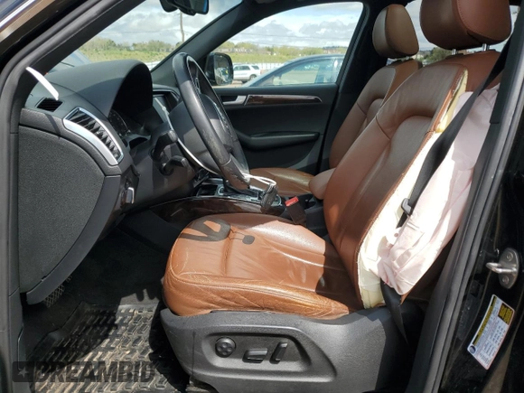 2011 Audi Q5 Premium Plus с VIN WA1DKBFP5BA004595, выставлен на аукционе Copart как лот 55610465 с пробегом Не указан миль и На запчасти • Non repairable. История ставок и продаж доступна на DreamBid. Изображение 7.