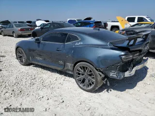 2022 Chevrolet Camaro ZL1 with VIN 1G1FK1R63N0102927, listed as a Copart auction lot 49068535 with 38,833 mi miles and Salvage Title. Bid and sale history available at carsss.com. Image 2.