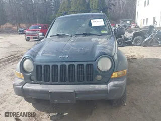 2006 Jeep Liberty Sport with VIN 1J4GL48K46W174723, listed as a IAAI auction lot 42036412 with 151,377 mi miles. Bid and sale history available at carsss.com. Image 6.