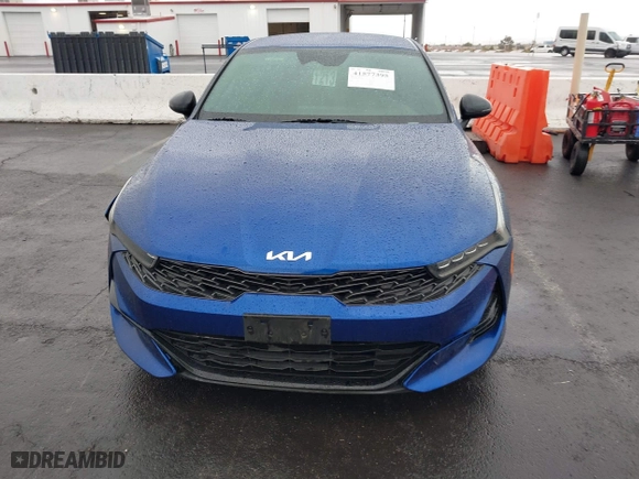 2022 Kia K5 GT-Line with VIN 5XXG64J22NG135975, listed as a IAAI auction lot 41577395 with 88,958 mi miles. Bid and sale history available at carsss.com. Image 12.
