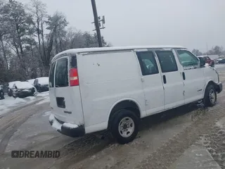 2003 Chevrolet Express Cargo with VIN 1GCGG25U931185214, listed as a IAAI auction lot 41523289 with 156,711 mi miles and . Bid and sale history available at DreamBid. Image 4.