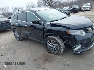 2015 Nissan Rogue SL with VIN 5N1AT2MV2FC868033, listed as a IAAI auction lot 41917999 with 99,547 mi miles. Bid and sale history available at carsss.com. Image 6.