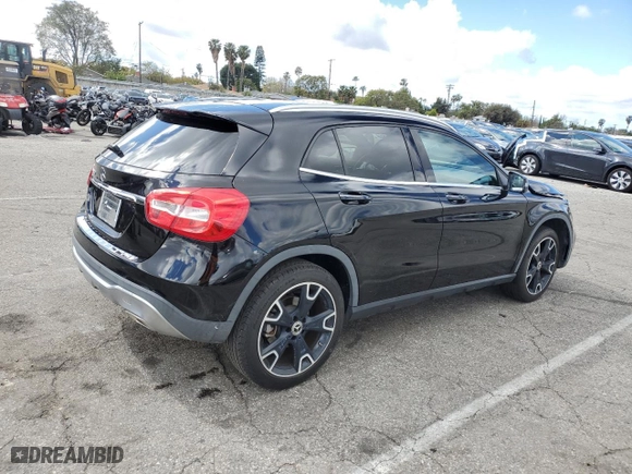 2019 Mercedes-Benz GLA with VIN WDCTG4EB5KU000611, listed as a Copart auction lot 49184845 with 31,080 mi miles and Salvage Title. Bid and sale history available at carsss.com. Image 3.