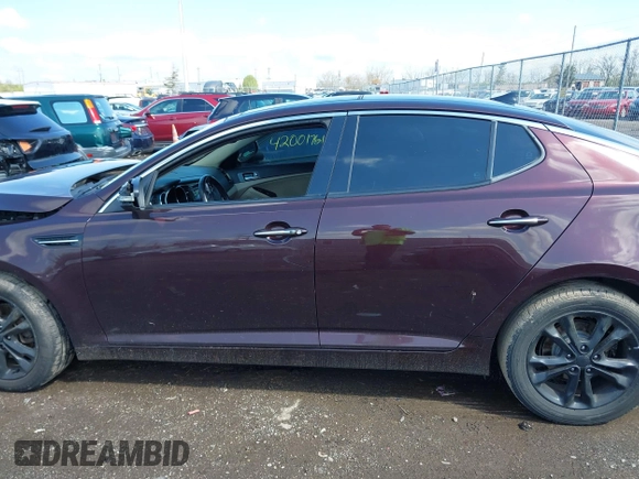 2012 Kia Optima EX with VIN 5XXGN4A71CG011319, listed as a IAAI auction lot 42001405 with 193,567 mi miles. Bid and sale history available at carsss.com. Image 15.