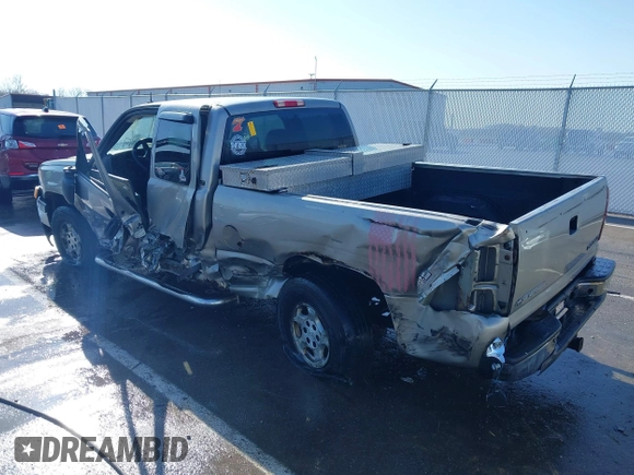 2003 Chevrolet Silverado 1500 LT with VIN 2GCEK19T431351084, listed as a IAAI auction lot 41995382 with 235,033 mi miles and . Bid and sale history available at DreamBid. Image 3.