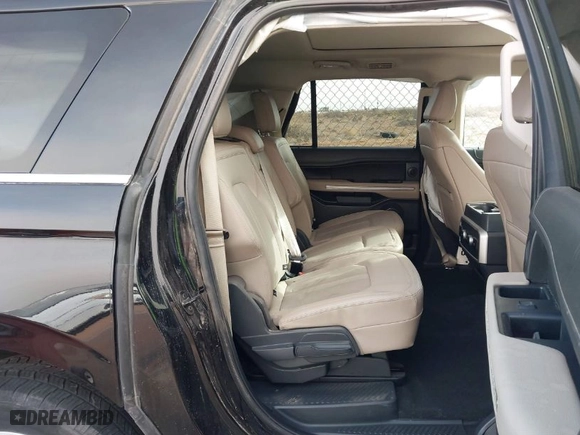 2024 Ford Expedition Max Limited with VIN 1FMJK1K8XREA31629, listed as a IAAI auction lot 41789138 with 42,602 mi miles. Bid and sale history available at carsss.com. Image 8.