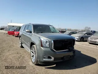 2017 GMC Yukon XL Denali with VIN 1GKS2HKJ8HR138713, listed as a Copart auction lot 48398095 with 170,066 mi miles and Salvage Title. Bid and sale history available at carsss.com. Image 12.