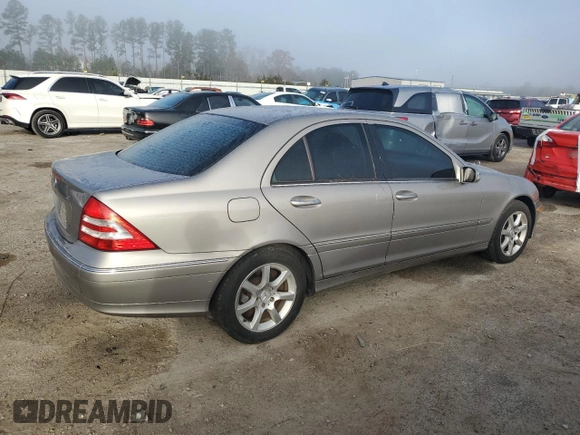 2007 Mercedes-Benz C 280 Luxury with VIN WDBRF54H07F857329, listed as a Copart auction lot 85260294 with 185,344 mi miles and Salvage title. Bid and sale history available at DreamBid. Image 3.