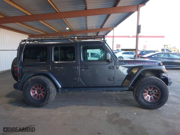 2018 Jeep Wrangler Unlimited Rubicon with VIN 1C4HJXFN1JW185914, listed as a IAAI auction lot 41360730 with 152,777 mi miles. Bid and sale history available at carsss.com. Image 13.