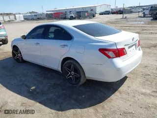 2009 Lexus ES 350 with VIN JTHBJ46G792332230, listed as a IAAI auction lot 41759511 with 199,492 mi miles. Bid and sale history available at carsss.com. Image 3.