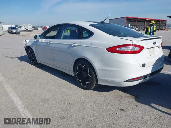 2015 Ford Fusion SE with VIN 3FA6P0H75FR294386, listed as a IAAI auction lot 42332348 with 130,984 mi miles and . Bid and sale history available at DreamBid. Image 3.