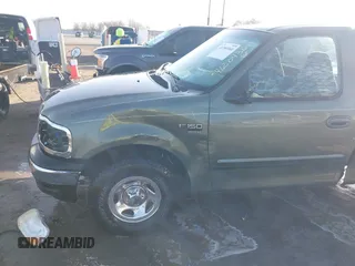 2002 Ford F-150 XL with VIN 1FTRF17W92NB74175, listed as a IAAI auction lot 41204360 with 1 mi miles. Bid and sale history available at carsss.com. Image 6.