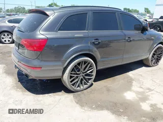 2013 Audi Q7 3.0T S line Prestige with VIN WA1DGAFE5DD009176, listed as a IAAI auction lot 42048689 with 176,035 mi miles. Bid and sale history available at carsss.com. Image 4.