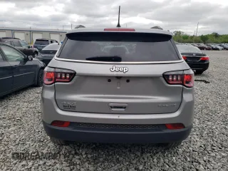 2020 Jeep Compass Sport с VIN 3C4NJDAB7LT165576, выставлен на аукционе Copart как лот 57212025 с пробегом 57 212 миль миль и Списание • Salvage title. История ставок и продаж доступна на DreamBid. Изображение 6.