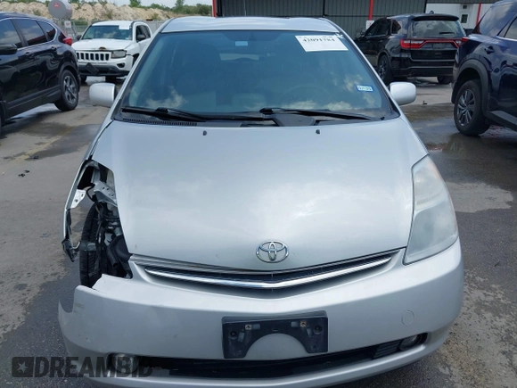 2009 Toyota Prius with VIN JTDKB20U697891403, listed as a IAAI auction lot 42091784 with 193,319 mi miles. Bid and sale history available at carsss.com. Image 6.