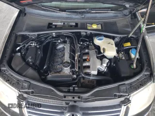 2003 Volkswagen Passat GLS z VIN WVWPD63BX3P200060, wystawiony jako Copart lot #60908225 z przebiegiem 112 950 mil mil oraz Czysty tytuł • Clean title. Historia ofert i sprzedaży dostępna na DreamBid. Obrazek 11.