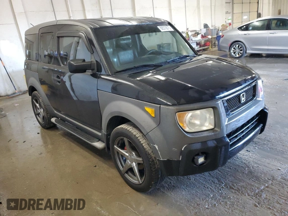 2004 Honda Element EX with VIN 5J6YH18634L013804, listed as a Copart auction lot 88570675 with 425,821 mi miles and Salvage Title. Bid and sale history available at DreamBid. Image 4.