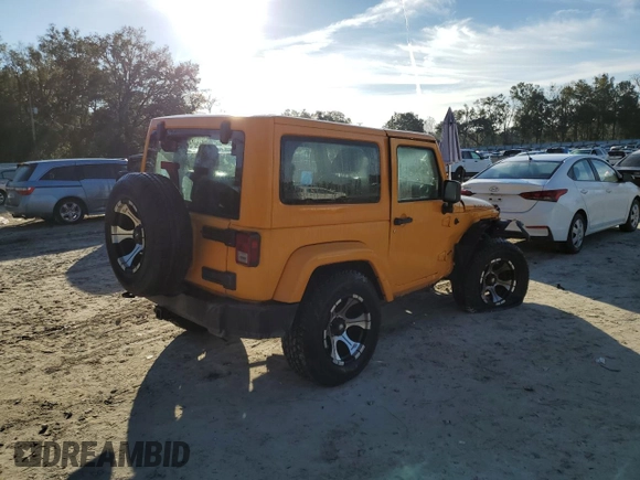 2012 Jeep Wrangler Rubicon with VIN 1C4BJWCG2CL135789, listed as a Copart auction lot 42556365 with 121,908 mi miles and Salvage title. Bid and sale history available at DreamBid. Image 3.