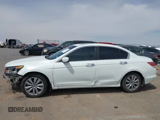 2012 Honda Accord EX z VIN 1HGCP3F78CA032872, wystawiony jako IAAI lot #42015149 z przebiegiem 77 440 mil mil oraz . Historia ofert i sprzedaży dostępna na DreamBid. Obrazek 14.