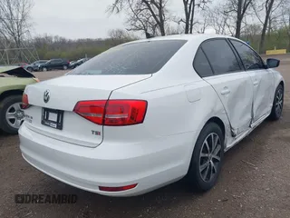 2015 Volkswagen Jetta Sedan 1.8T SE with VIN 3VWD17AJ4FM350619, listed as a IAAI auction lot 41917719 with 135,561 mi miles. Bid and sale history available at carsss.com. Image 18.