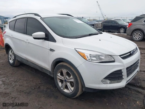 2015 Ford Escape SE with VIN 1FMCU9GX8FUC80918, listed as a IAAI auction lot 41694880 with 182,929 mi miles. Bid and sale history available at carsss.com. Image 1.