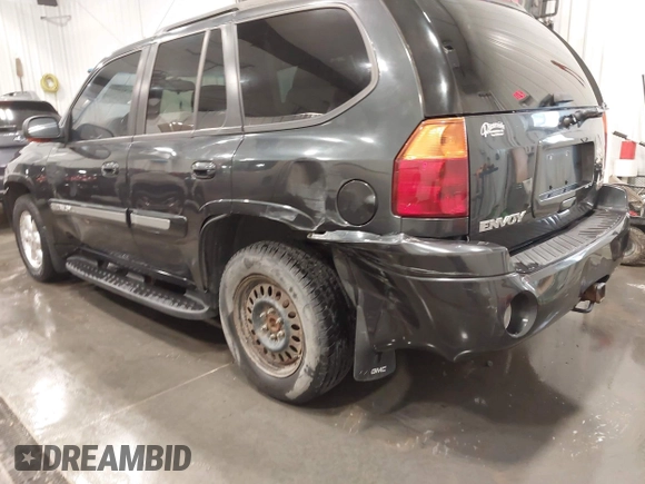 2005 GMC Envoy SLT z VIN 1GKDT13S852281122, wystawiony jako IAAI lot #42292577 z przebiegiem 156 052 mil mil oraz . Historia ofert i sprzedaży dostępna na DreamBid. Obrazek 6.