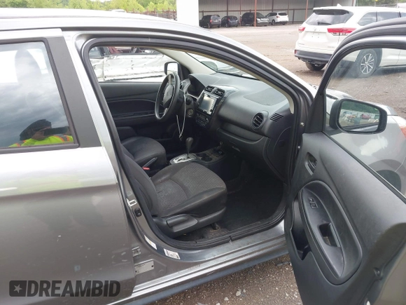 2020 Mitsubishi Mirage ES z VIN ML32A3HJ0LH003798, wystawiony jako IAAI lot #42182000 z przebiegiem 51 130 mil mil oraz . Historia ofert i sprzedaży dostępna na DreamBid. Obrazek 5.