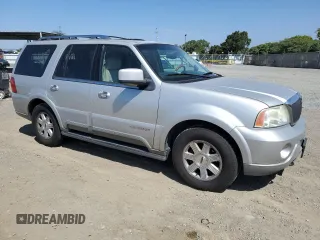 2003 Lincoln Navigator Ultimate with VIN 5LMFU27R93LJ35276, listed as a Copart auction lot 73042634 with 182,613 mi miles and Salvage Title. Bid and sale history available at carsss.com. Image 4.