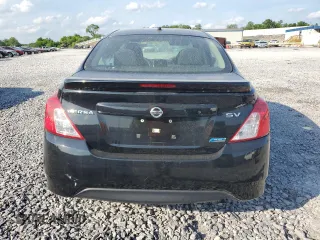 2016 Nissan Versa S z VIN 3N1CN7AP1GL850741, wystawiony jako Copart lot #54945295 z przebiegiem 117 217 mil mil oraz Szkoda całkowita • Salvage title. Historia ofert i sprzedaży dostępna na DreamBid. Obrazek 6.