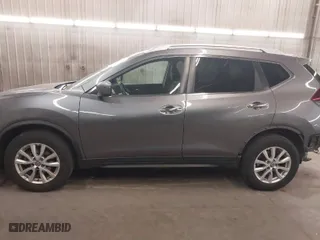 2018 Nissan Rogue SV with VIN KNMAT2MV7JP511825, listed as a IAAI auction lot 41752186 with 123,991 mi miles. Bid and sale history available at carsss.com. Image 15.