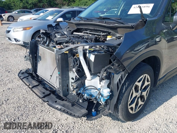 2021 Subaru Forester Premium z VIN JF2SKAJC9MH562537, wystawiony jako IAAI lot #42673896 z przebiegiem 66 819 mil mil oraz . Historia ofert i sprzedaży dostępna na DreamBid. Obrazek 19.