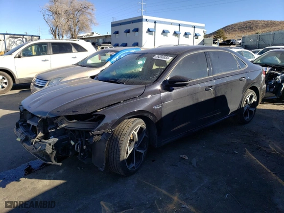 2020 Volkswagen Passat 2.0T R-Line with VIN 1VWMA7A33LC027614, listed as a Copart auction lot 36530853 with 33,015 mi miles. Bid and sale history available at carsss.com. Image 1.