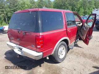 1999 Ford Expedition XLT z VIN 1FMPU18L4XLB86315, wystawiony jako IAAI lot #42128089 z przebiegiem 248 983 mil mil oraz . Historia ofert i sprzedaży dostępna na DreamBid. Obrazek 4.