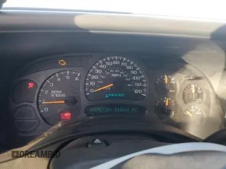2004 GMC Yukon XL SLT with VIN 3GKEC16Z64G147759, listed as a Copart auction lot 87090054 with 212,418 mi miles and Salvage Title. Bid and sale history available at carsss.com. Image 9.