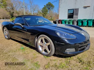 2005 Chevrolet Corvette with VIN 1G1YY34U455117125, listed as a IAAI auction lot 41682835 with 87,600 mi miles and . Bid and sale history available at DreamBid. Image 1.