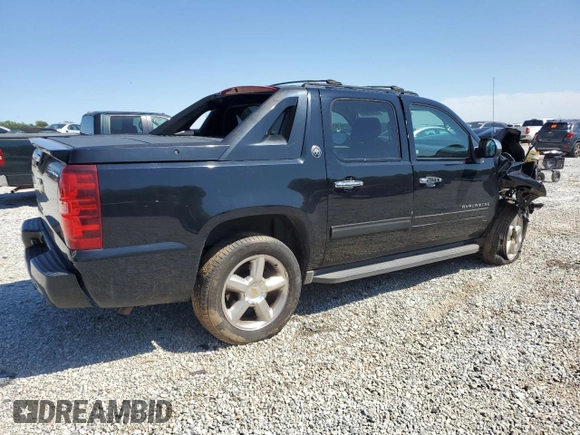 2013 Chevrolet Avalanche LT with VIN 3GNMCFE01DG177802, listed as a Copart auction lot 52987555 with 231,777 mi miles and Salvage title. Bid and sale history available at DreamBid. Image 3.